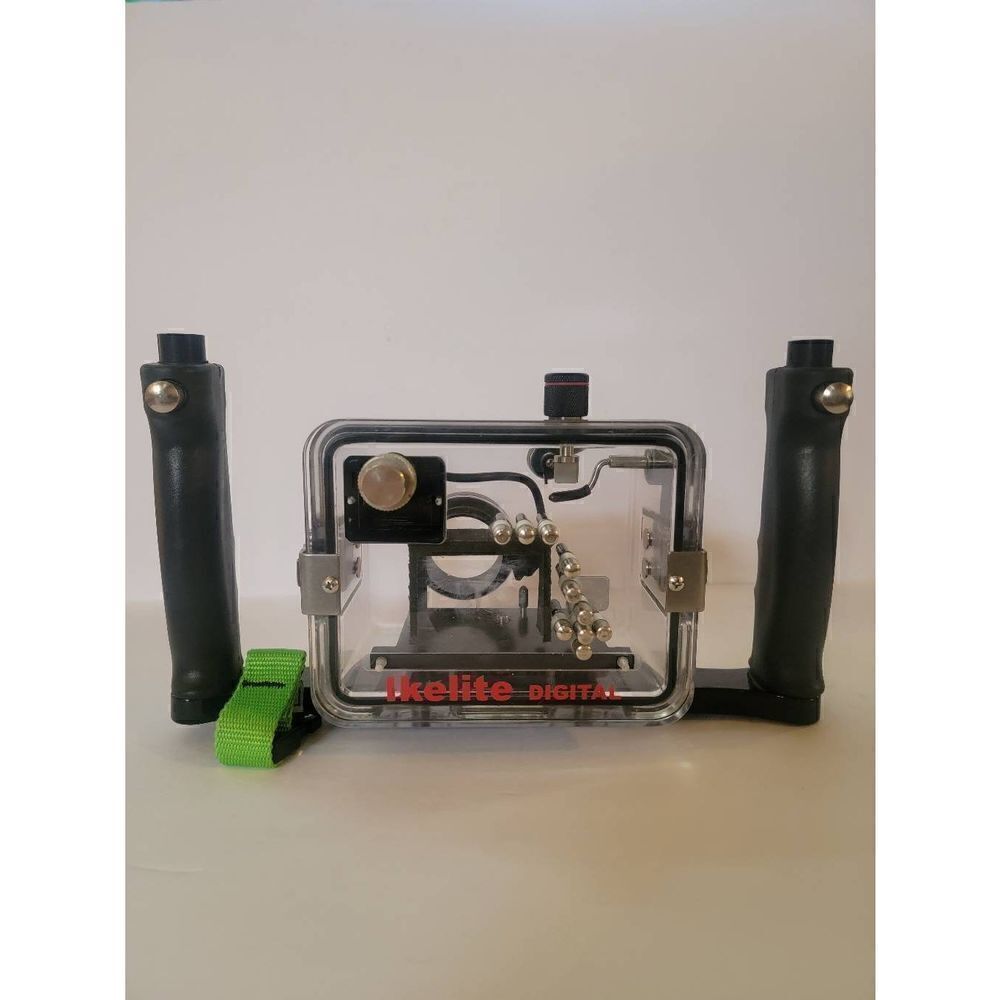 Ikelite underwater housing for digital camera
